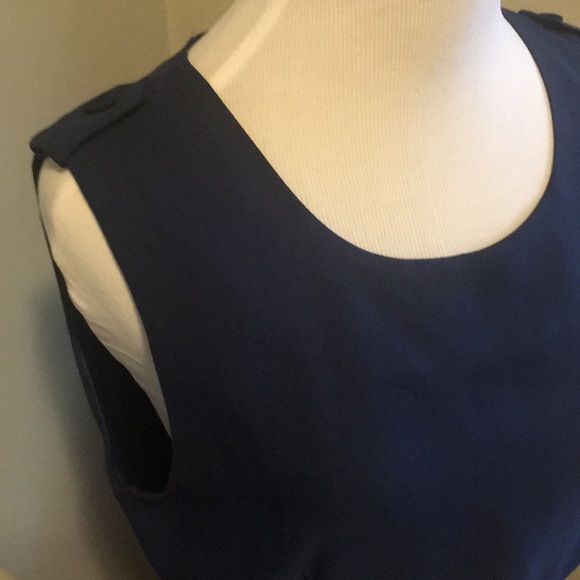 Flirty and fun retro looking dress - Picture 2 of 5